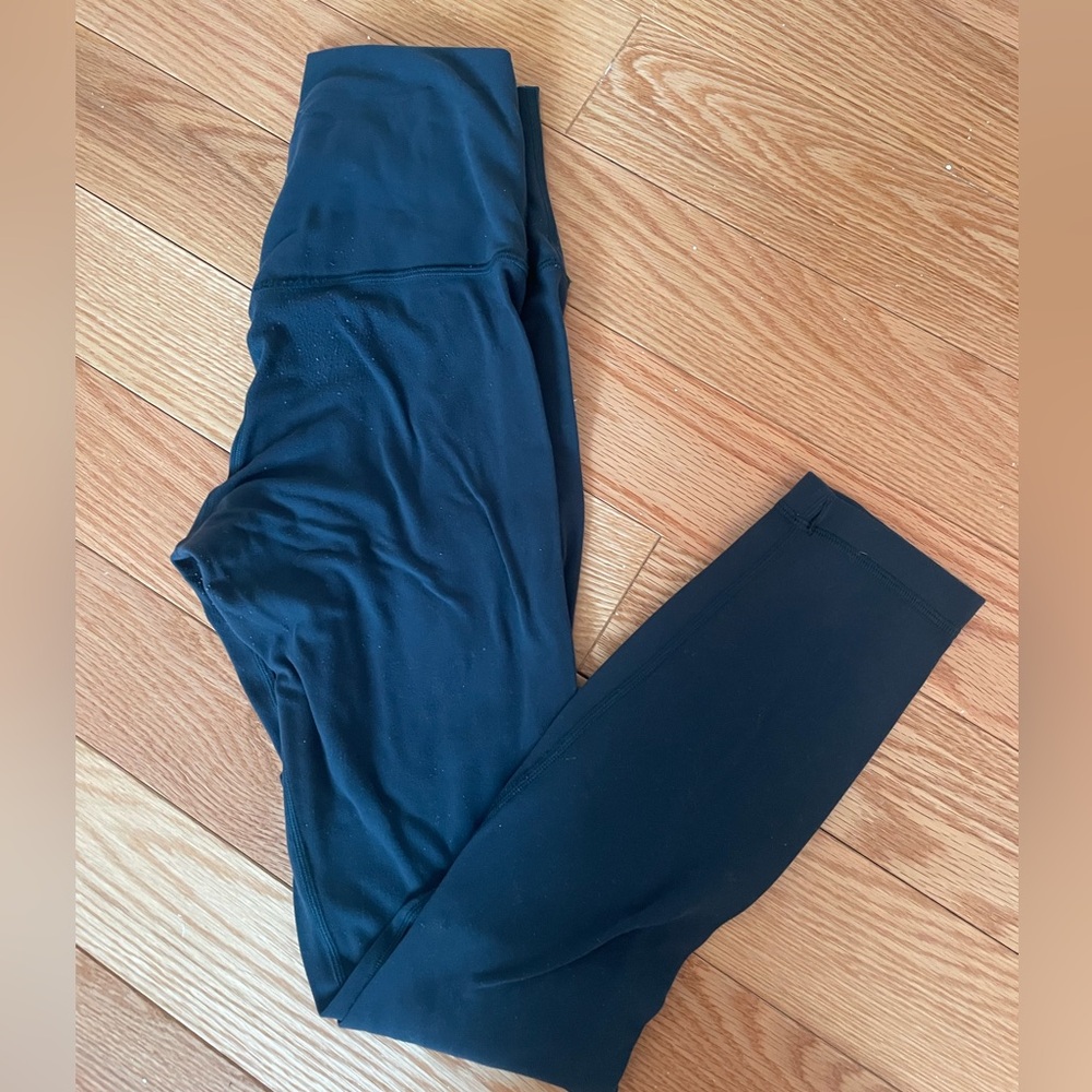 Lululemon Align Pant 28” Sz 6 - Picture 4 of 5